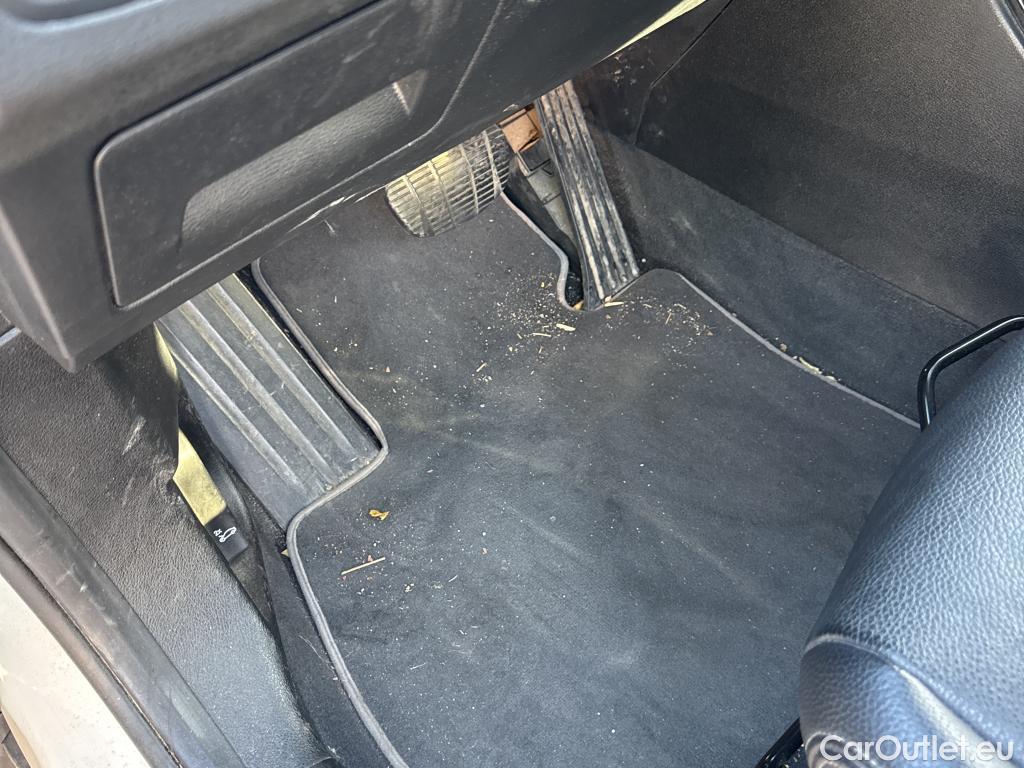  Bmw  X1 BMW  / 2019 / 5P / todoterreno sDrive18dA Corporate #16