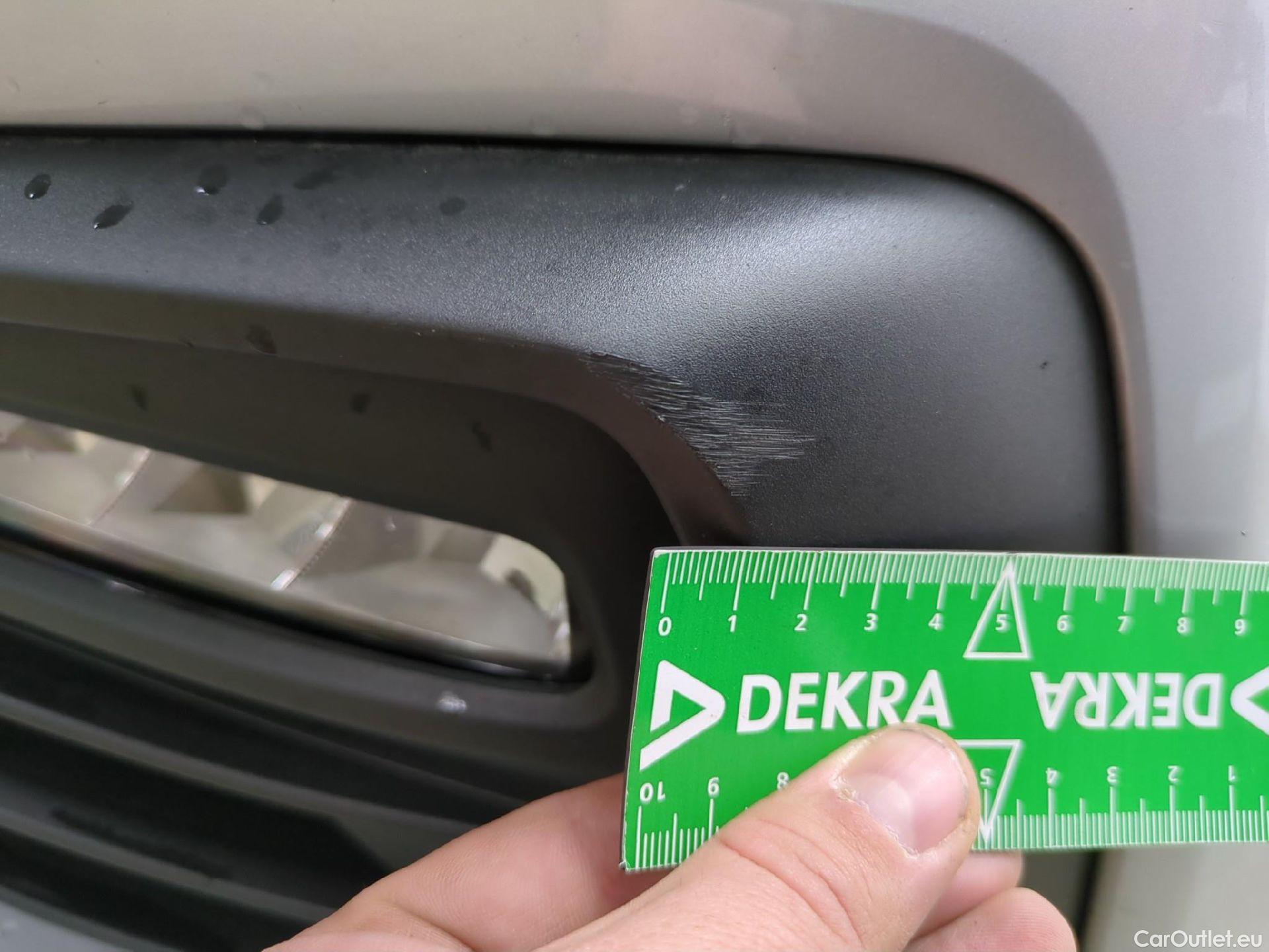  Bmw  Serie 1 Série 1 Berline 118 i Lounge 1.5 135CV BVA7 E6d #32