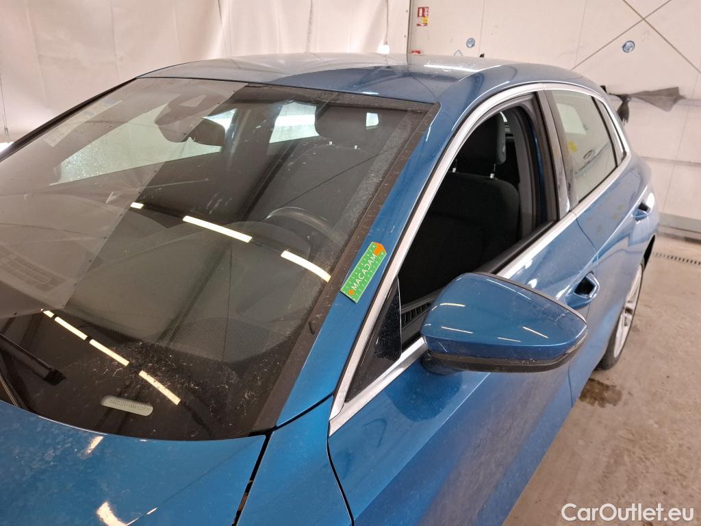  Audi  A3 AUDI  Sportback / 2020 / 5P / Berline 40 TFSI e 204 S Tronic Business Line #32