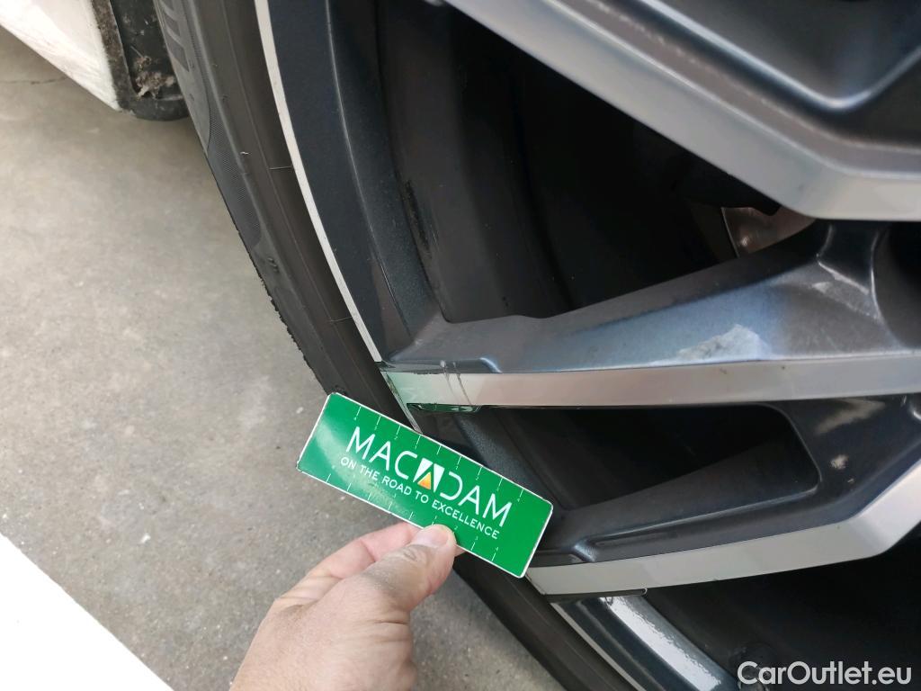  Bmw  Serie 3  Touring 320d Sport Line 2.0 190CV AT8 #2