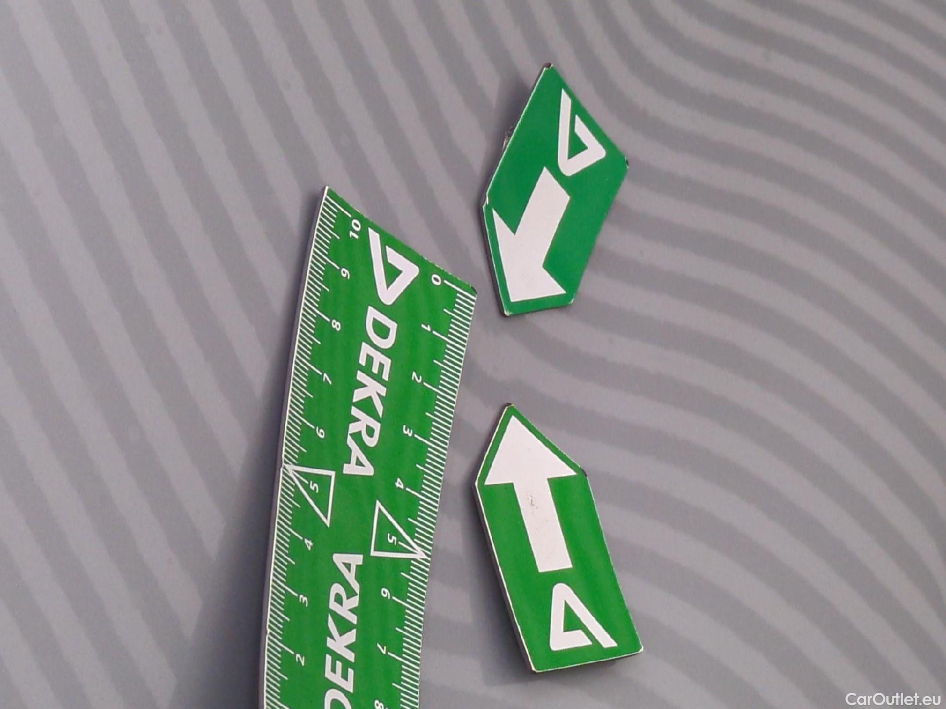  Bmw  Serie 1 Série 1 Berline 118 i Lounge 1.5 135CV BVA7 E6d #15