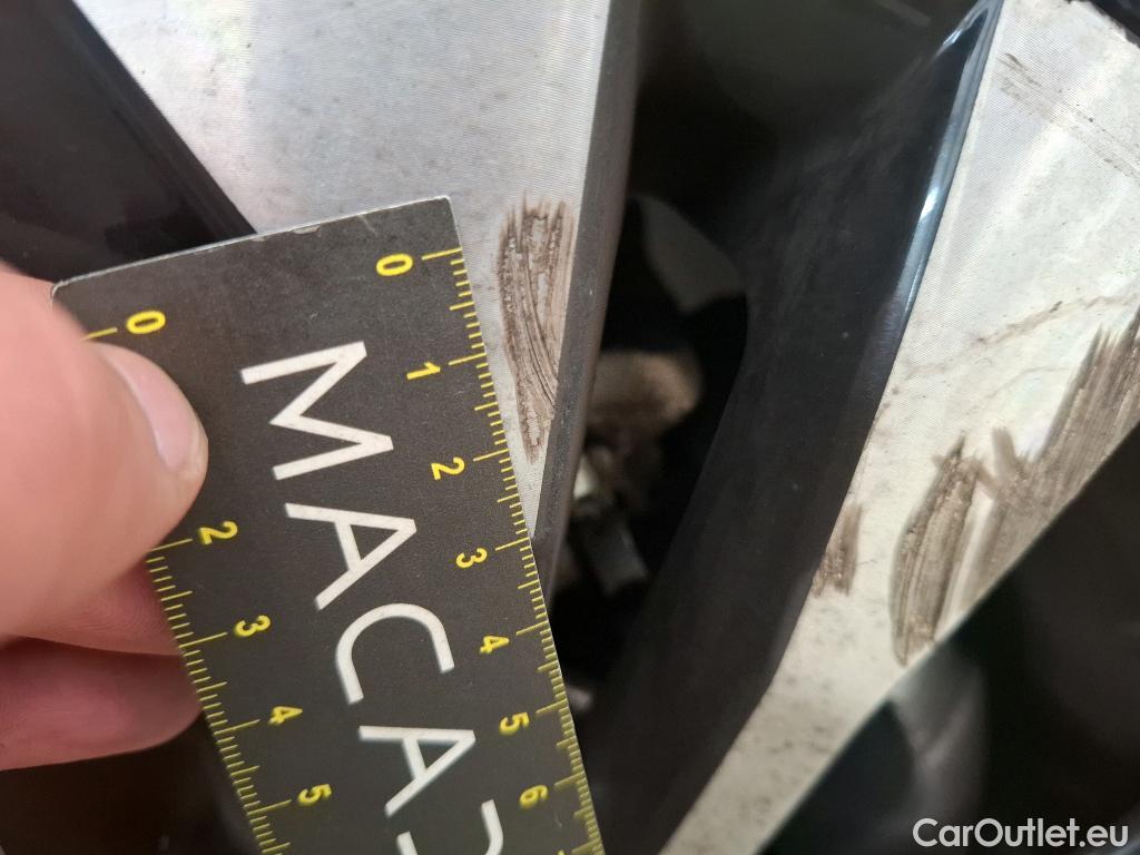  Peugeot  2008  Allure Business 1.5 HDi 130CV BVA8 E6d #21