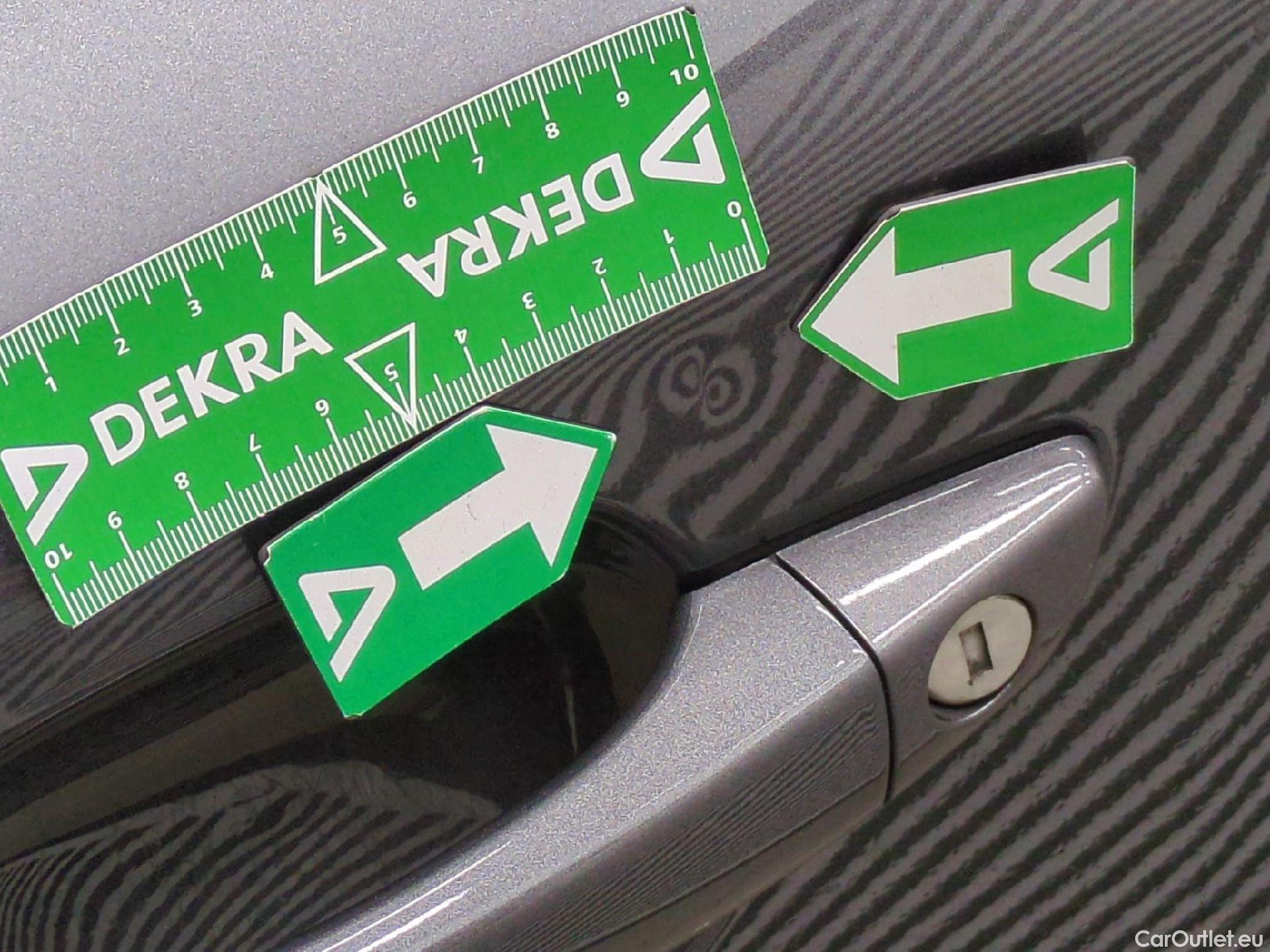  Peugeot  2008  Allure Pack 1.2 PureTech 100CV BVM6 E6d #29