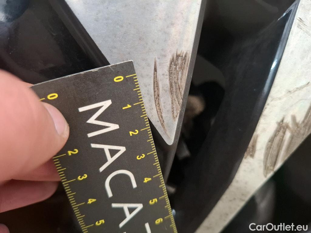  Peugeot  2008  Allure Business 1.5 HDi 130CV BVA8 E6d #20