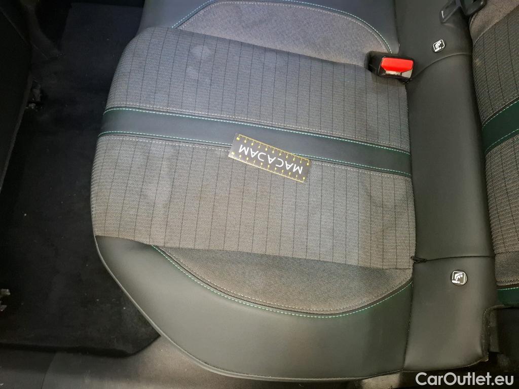  Peugeot  2008  Allure Business 1.5 HDi 130CV BVA8 E6d #48