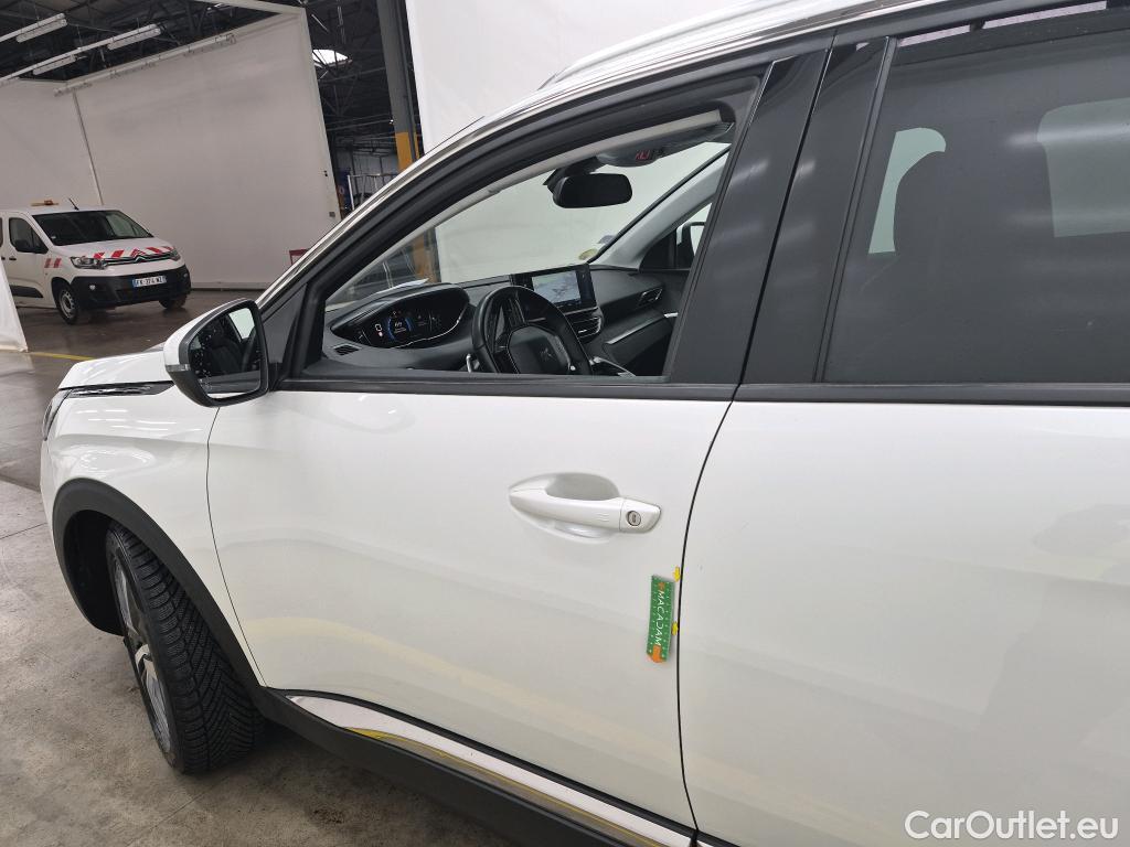  Peugeot  3008  Allure Pack 1.5 HDi 130CV BVA8 E6d #13