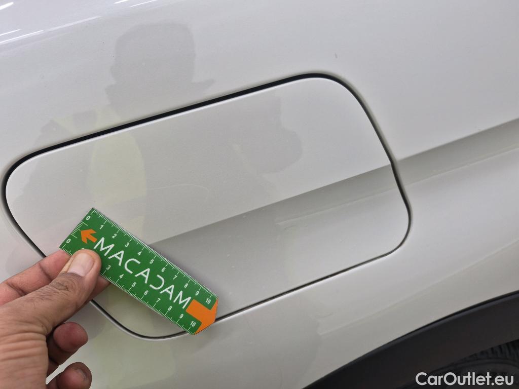  Peugeot  3008  Allure Pack 1.5 HDi 130CV BVA8 E6d #60