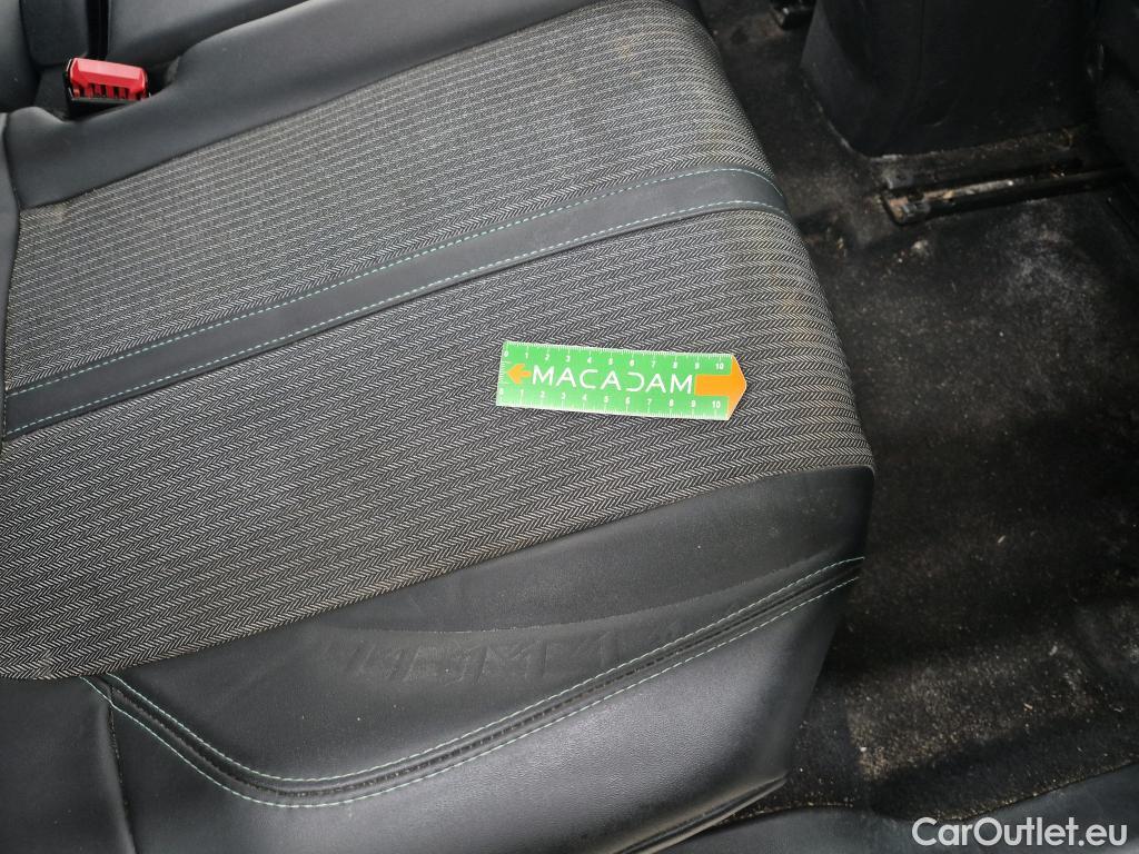  Peugeot  3008  Allure Pack 1.5 HDi 130CV BVA8 E6d #10