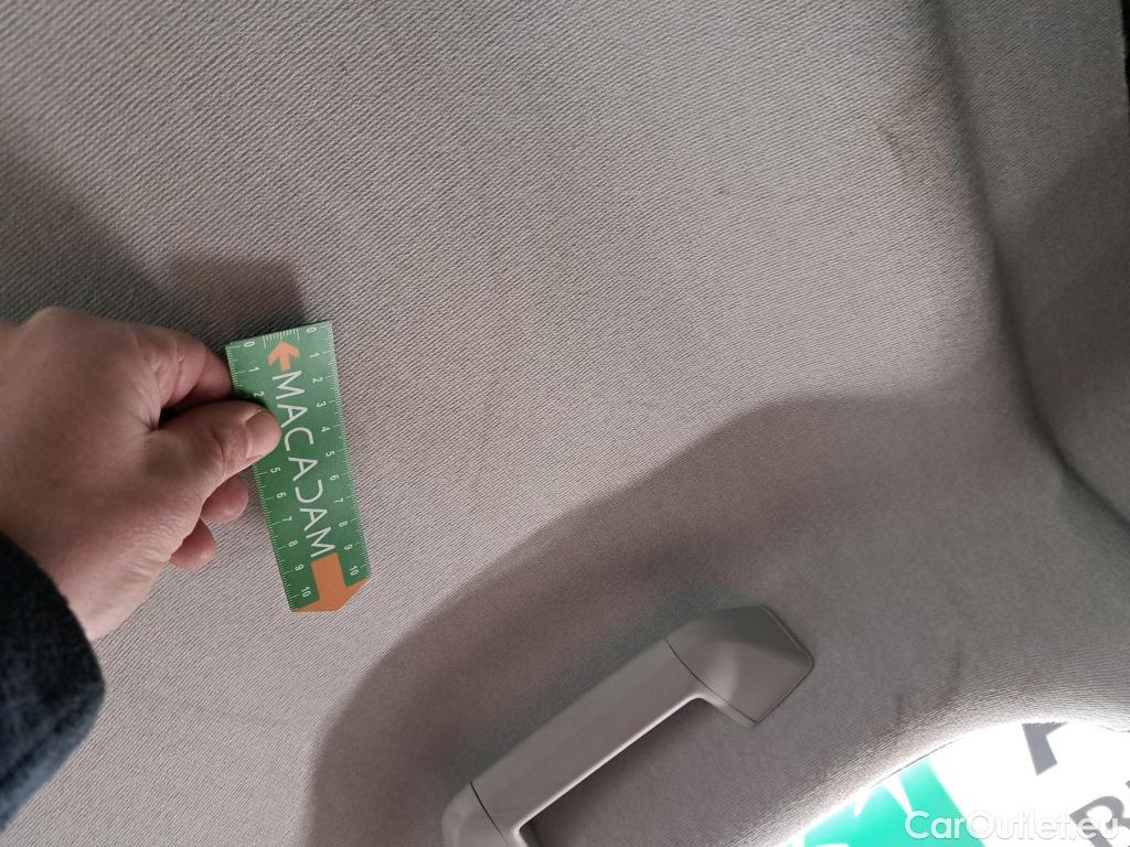  Peugeot  Expert  Fourgon Asphalt L3 2.0 HDi 120CV BVM6 E6d #29