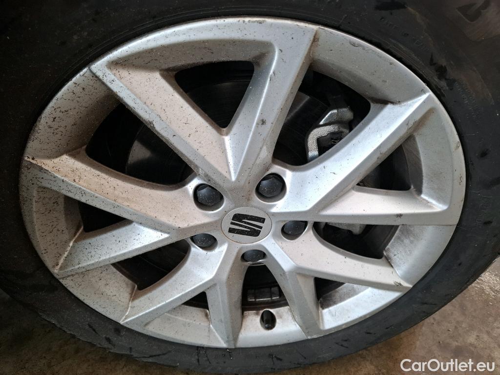  Seat  Leon SEAT  Sportstourer / 2020 / 5P / Break 1.0 eTSI 110 DSG S&S Style Business #15