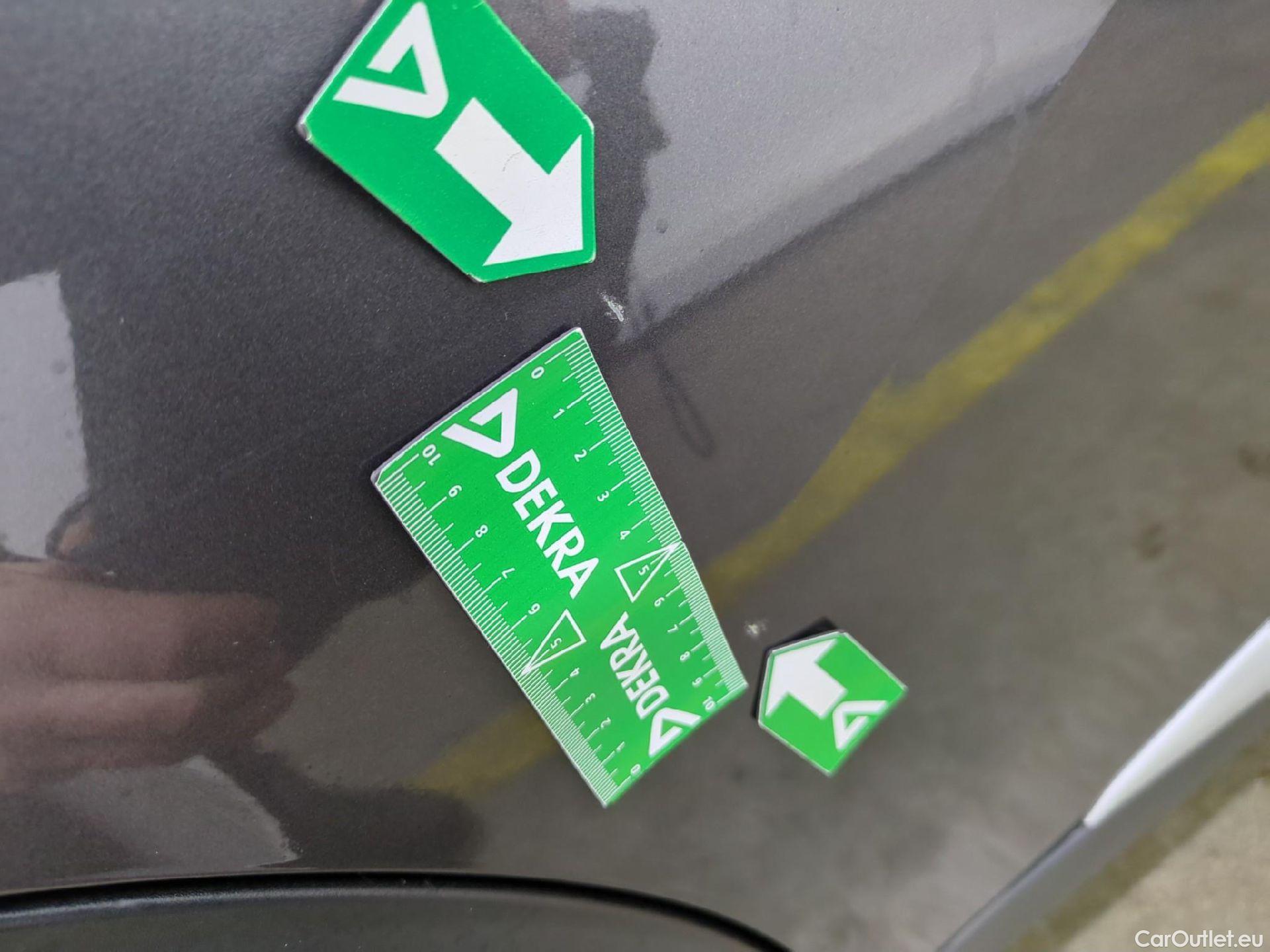  Peugeot  2008  Allure Pack 1.2 PureTech 100CV BVM6 E6d #11