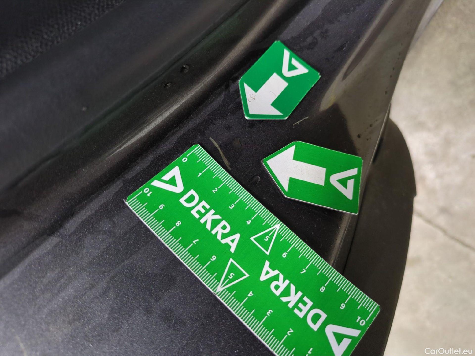  Peugeot  2008  Allure Pack 1.2 PureTech 100CV BVM6 E6d #14