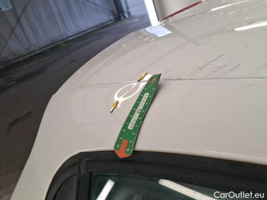  Peugeot  208 PEUGEOT  Affaire VU 5p Berline BlueHDi 100 S&S PREMIUM PACK #17