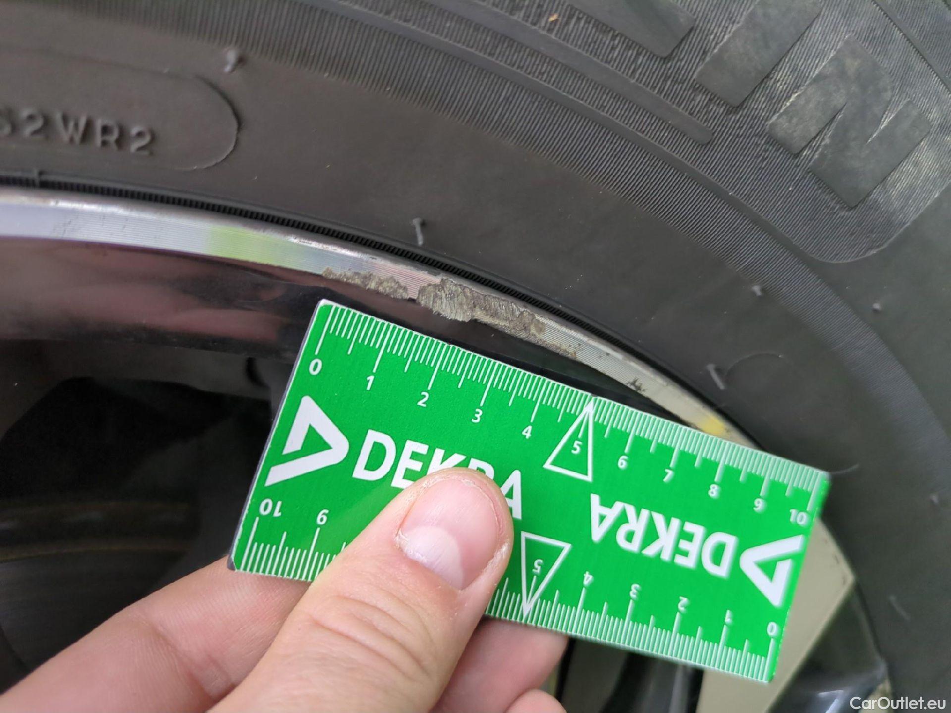  Peugeot  2008  Allure Pack 1.2 PureTech 100CV BVM6 E6d #2