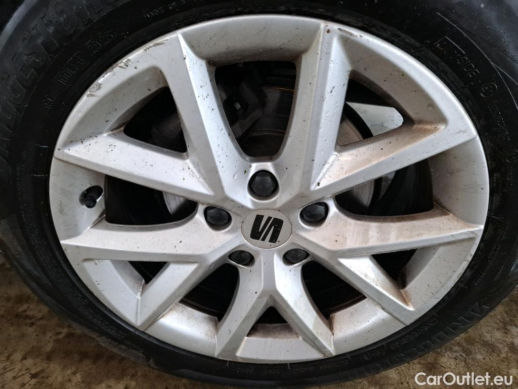  Seat  Leon SEAT  Sportstourer / 2020 / 5P / Break 1.0 eTSI 110 DSG S&S Style Business #6