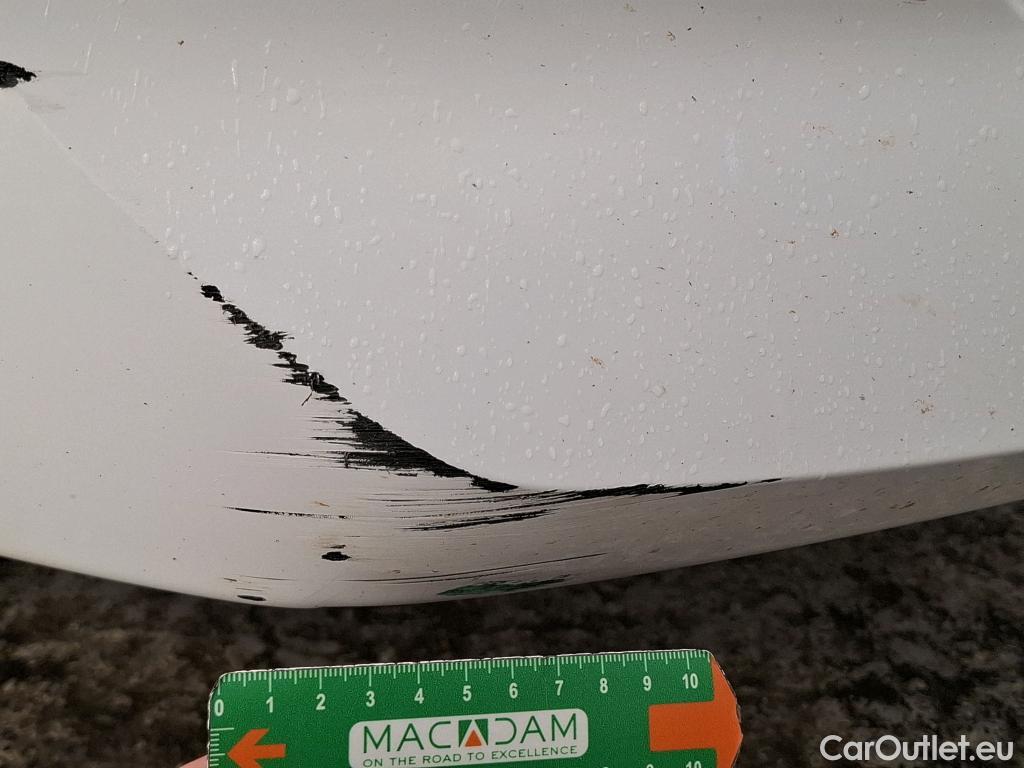  Peugeot  208  Allure 1.2 PureTech 100CV BVM6 E6d #12