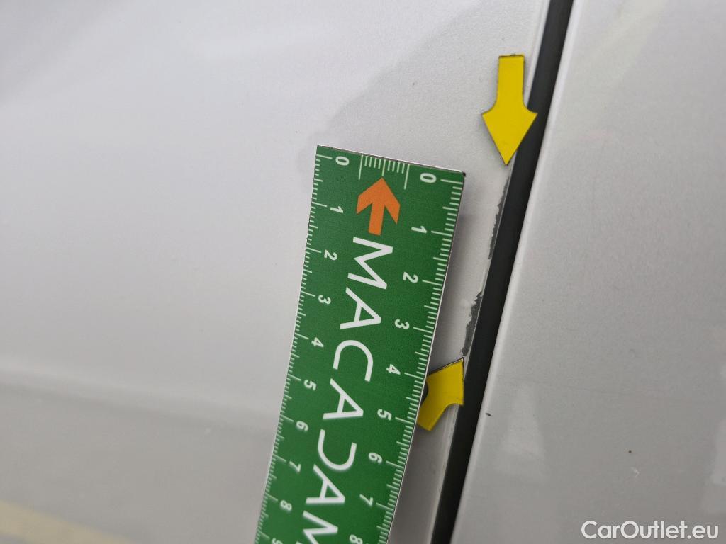  Peugeot  3008  Allure Pack 1.5 HDi 130CV BVA8 E6d #23