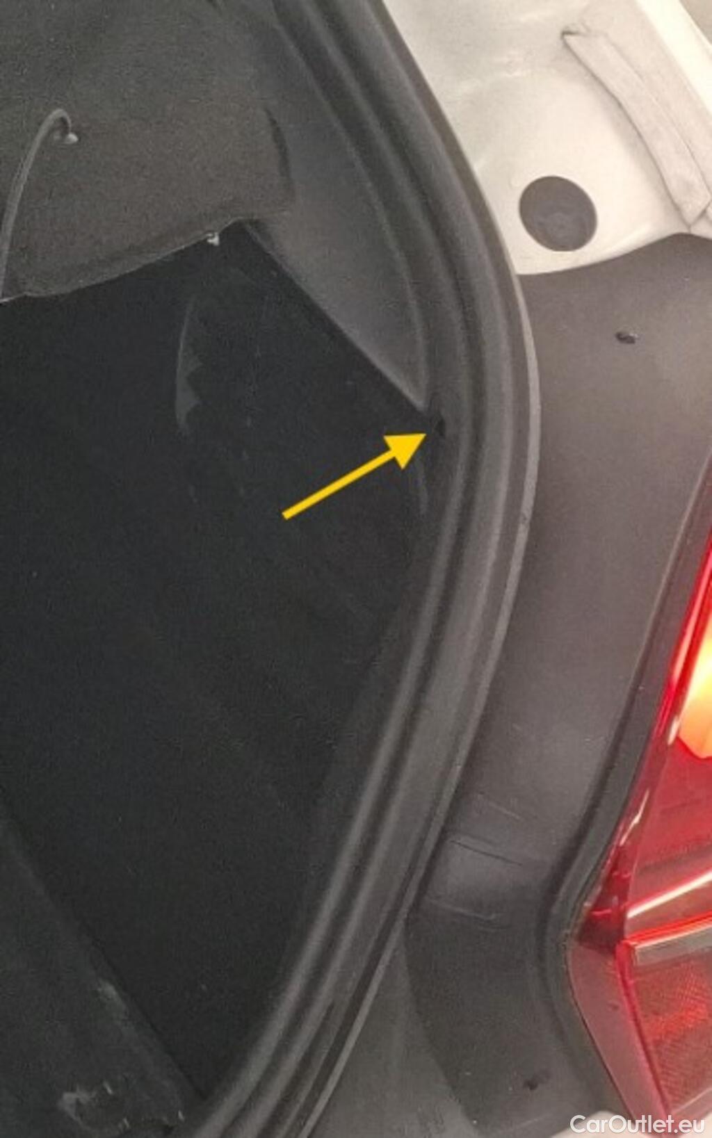  Peugeot  208 PEUGEOT  Affaire VU 5p Berline BlueHDi 100 S&S PREMIUM PACK #3