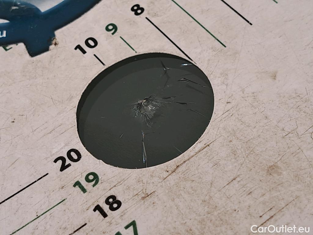  Volvo  XC 40 XC40 Momentum Plug-in Hybrid 2WD 1.5 #2