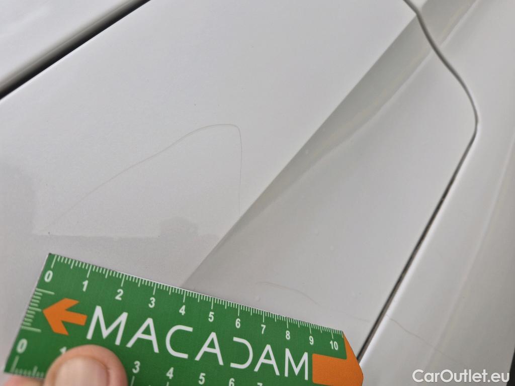  Peugeot  3008  Allure Pack 1.5 HDi 130CV BVA8 E6d #61