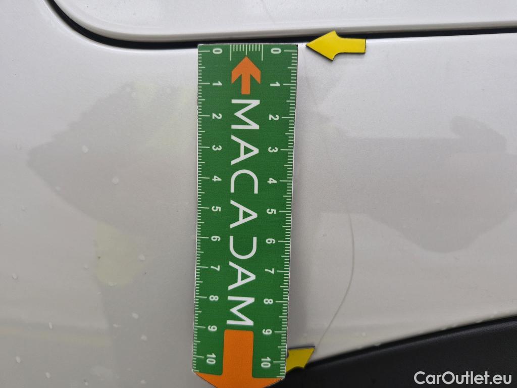  Peugeot  3008  Allure Pack 1.5 HDi 130CV BVA8 E6d #33