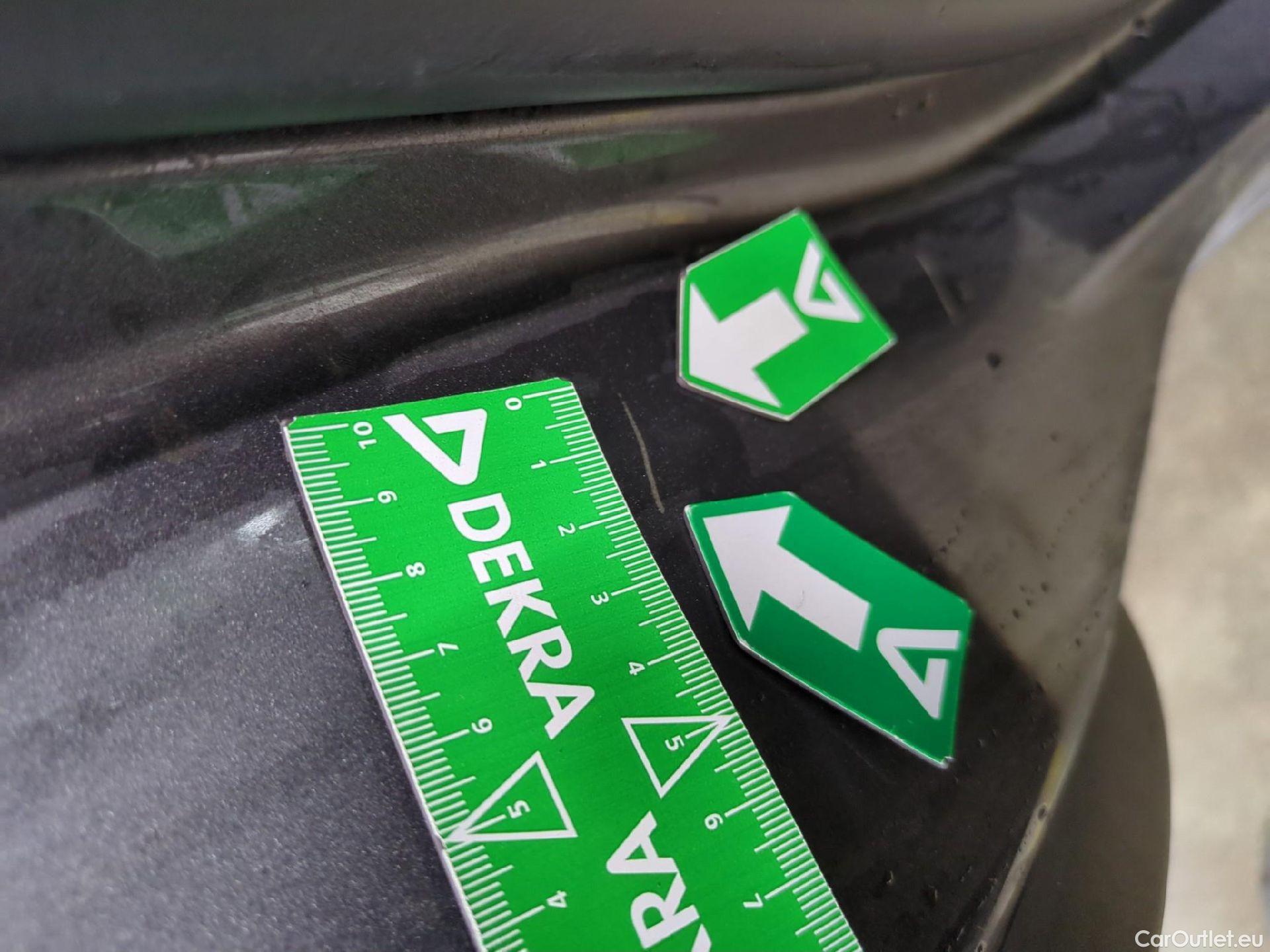  Peugeot  2008  Allure Pack 1.2 PureTech 100CV BVM6 E6d #13