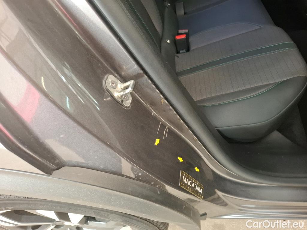  Peugeot  2008  Allure Business 1.5 HDi 130CV BVA8 E6d #7