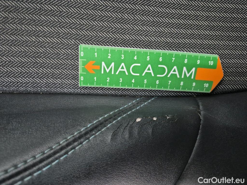  Peugeot  3008  Allure Pack 1.5 HDi 130CV BVA8 E6d #4