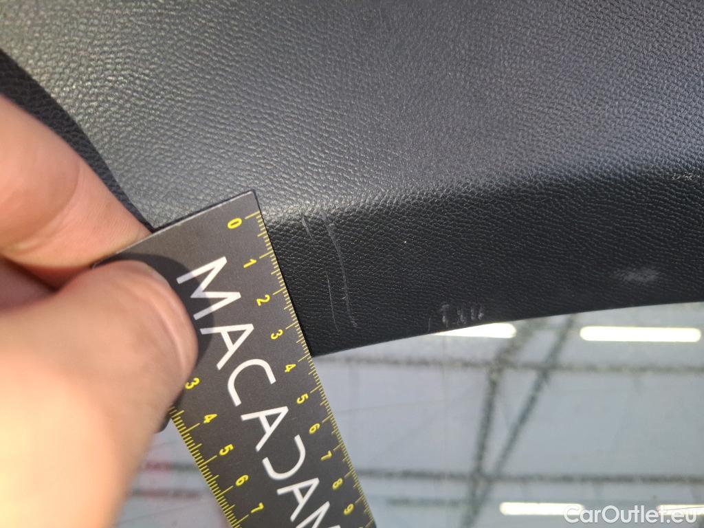  Peugeot  2008  Allure Business 1.5 HDi 130CV BVA8 E6d #3