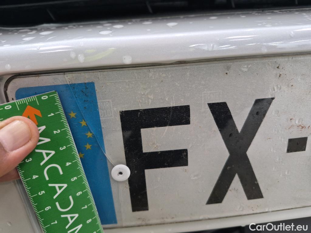  Peugeot  3008  Allure Pack 1.5 HDi 130CV BVA8 E6d #28