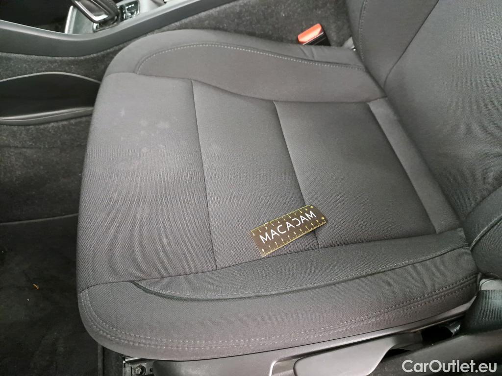  Volvo  XC 40 XC40 Momentum Plug-in Hybrid 2WD 1.5 #7