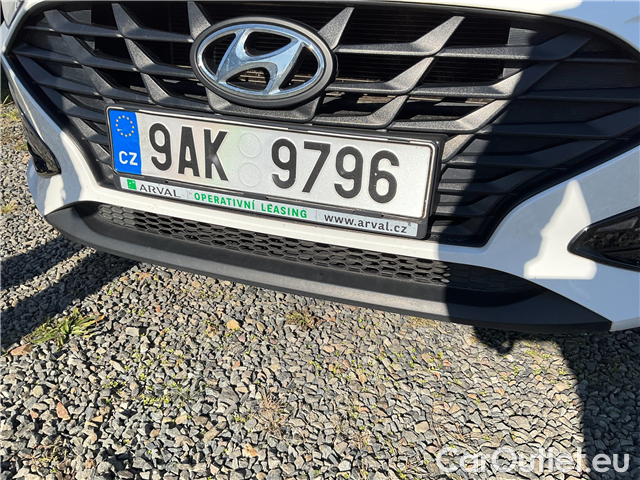  Hyundai  i30  kom.1.5i Family Comfort 5d #3