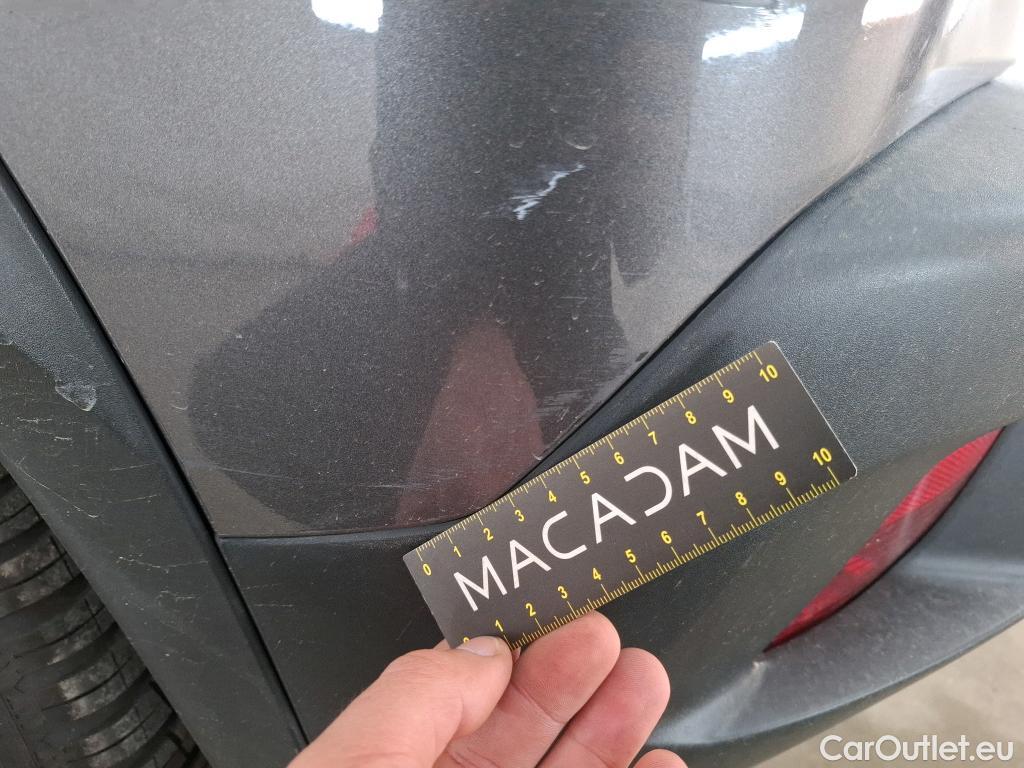  Peugeot  2008  Allure Business 1.5 HDi 130CV BVA8 E6d #17