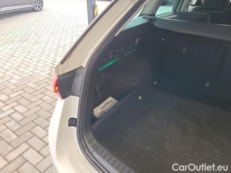  Skoda  Octavia  Combi (NX3)(2020) Oct.Combi 1.5TSI 110 Style #10