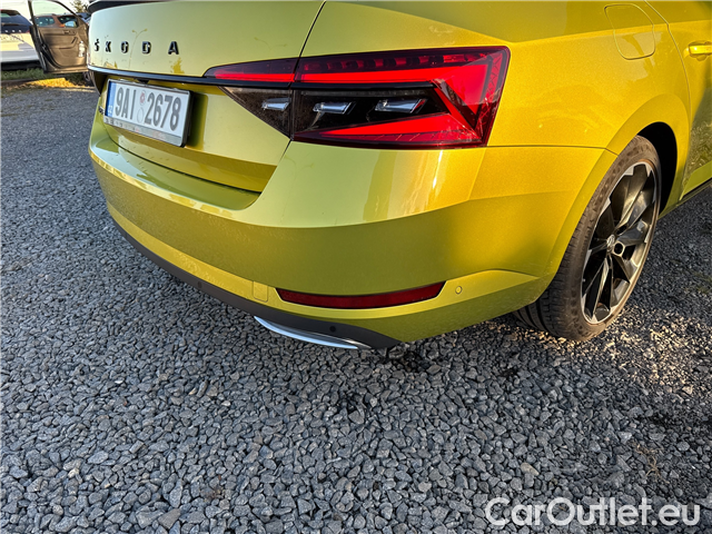  Skoda  Superb Supe.FL2.0TSI 140 Sportline AT #15