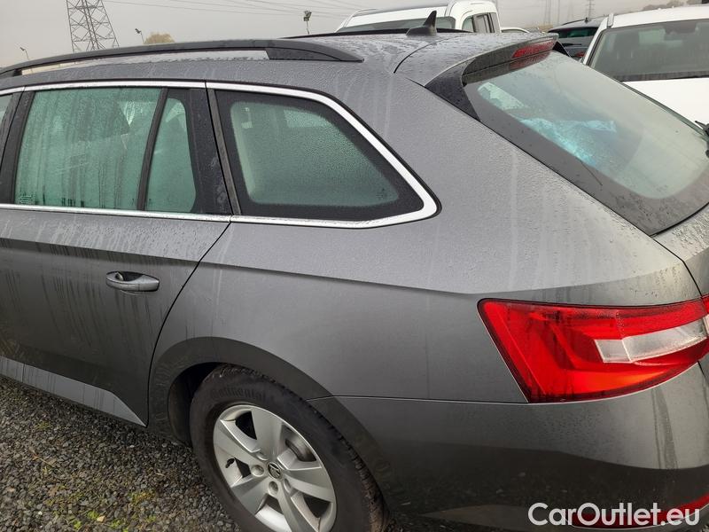  Skoda  Superb  Combi (3T5)(2010) Sup.C.FL2.0TDI 110 Ambition #9