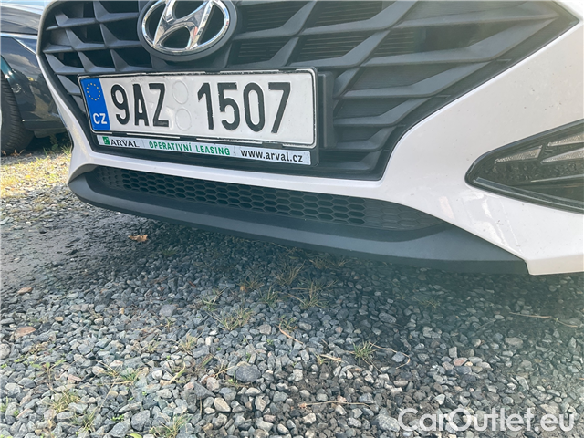  Hyundai  i30  kom.1.5i Family Comfort 5d #1