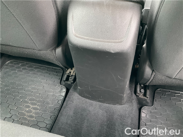  Hyundai  i30  kom.1.0TGDI Family Comf #1