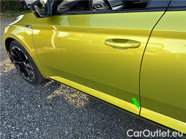  Skoda  Superb Supe.FL2.0TSI 140 Sportline AT #19