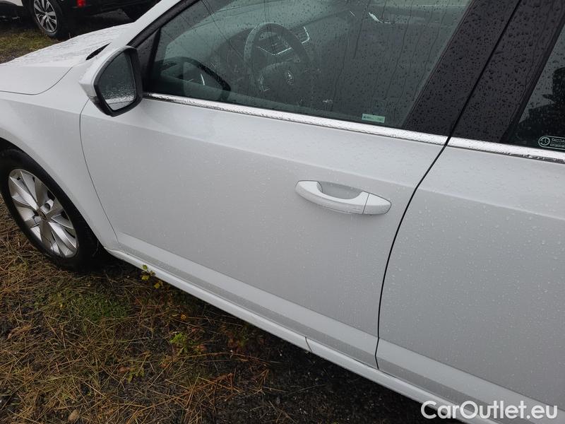  Skoda  Octavia  Lim.  (5E3)(03.2017->)  1.5TSI 110 Style AT #2