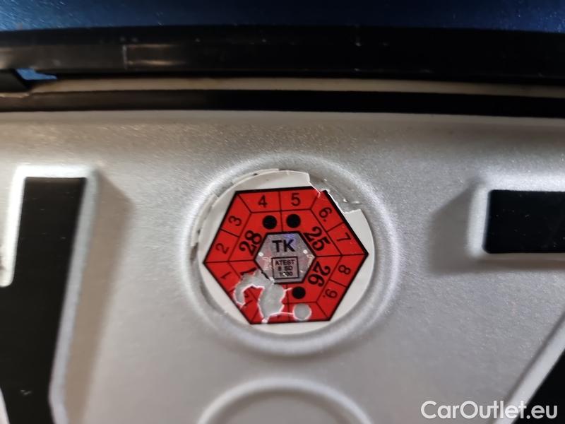  Skoda  Octavia  Combi (NX3)(2020) Oct.Combi 1.5TSI 110 Ambition #8