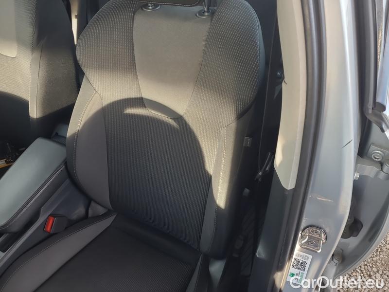  Skoda  Octavia  Combi (NX3)(2020) Oct.Combi 2.0TDI 85 Ambition #14