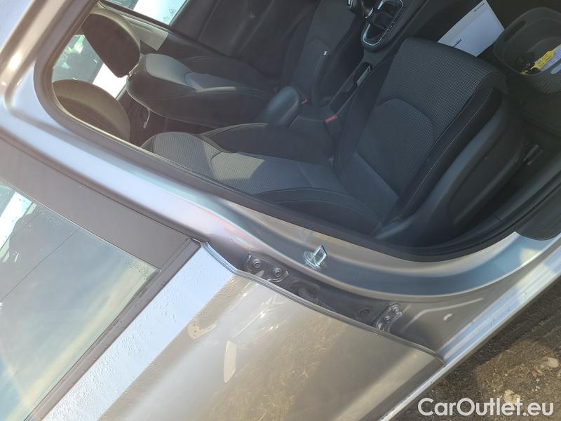  Hyundai  i30  (PD)(01.2017  ->)  kom.1.0TGDI 120 Comfort #15