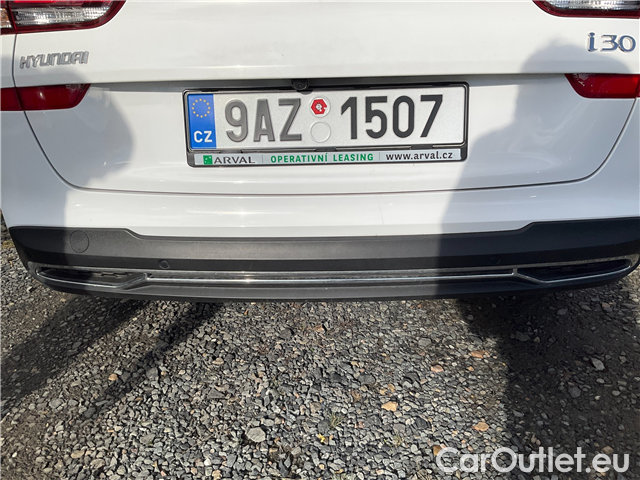  Hyundai  i30  kom.1.5i Family Comfort 5d #10