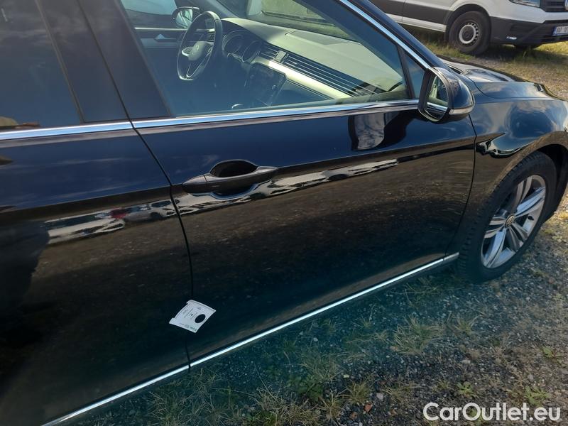  Volkswagen  Passat  Variant (CB5) (2019) Pas.Var.2.0TDI 140 Elegance AT #39