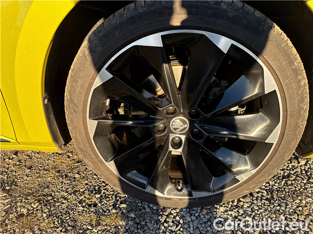  Skoda  Superb Supe.FL2.0TSI 140 Sportline AT #9