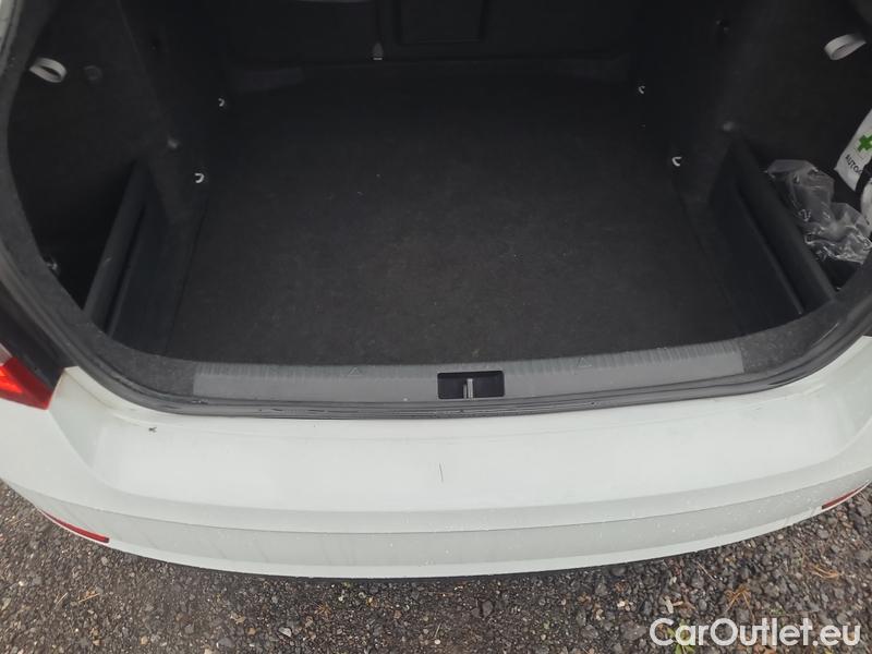  Skoda  Octavia  Lim.  (5E3)(03.2017->)  1.5TSI 110 Style AT #10