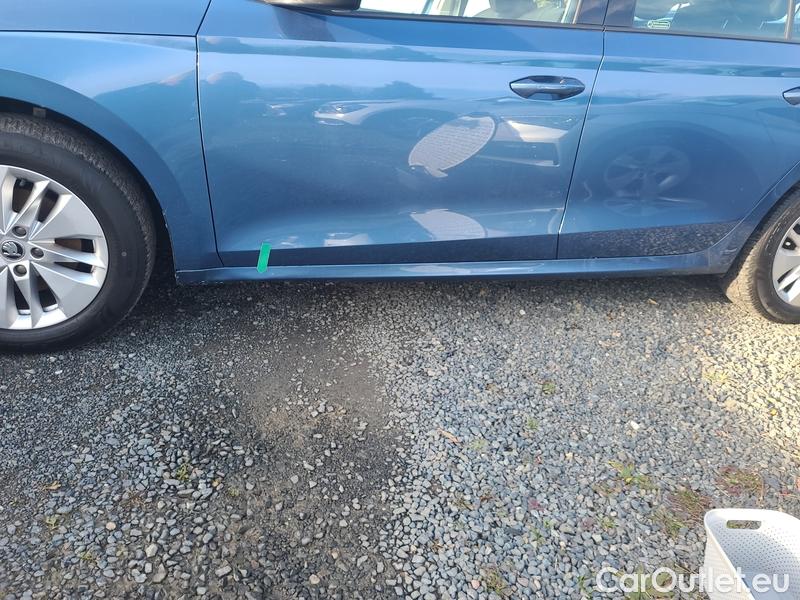  Skoda  Octavia  Combi (NX3)(2020) Oct.Combi 1.5TSI 110 Ambition #9