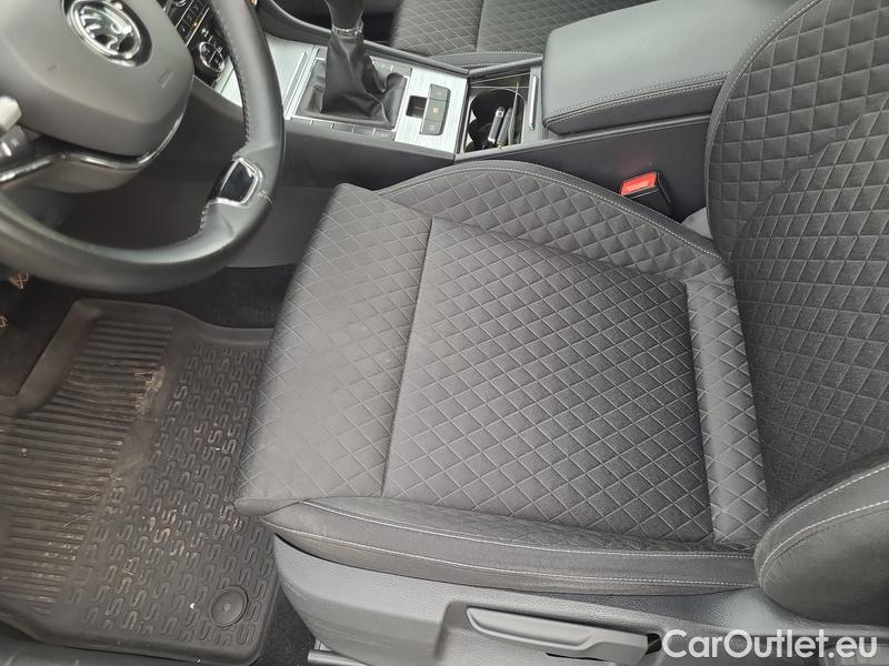  Skoda  Superb  Combi (3T5)(2010) Sup.C.FL2.0TDI 110 Ambition #4