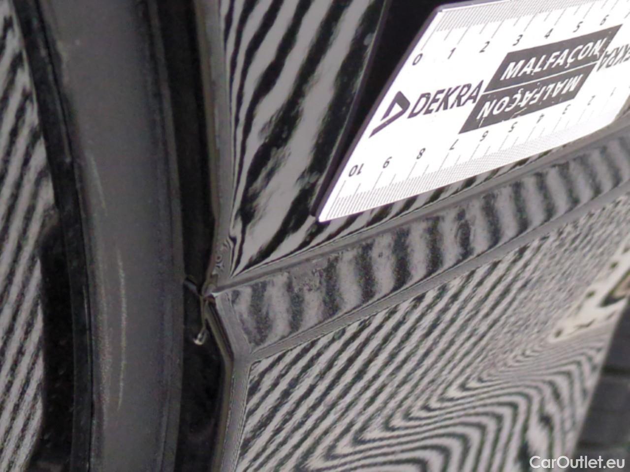  Audi  Q3 AUDI  Sportback / 2019 / 5P / SUV 35 TFSI 150 MHEV S Tronic 7 S EDITION(SL) #23